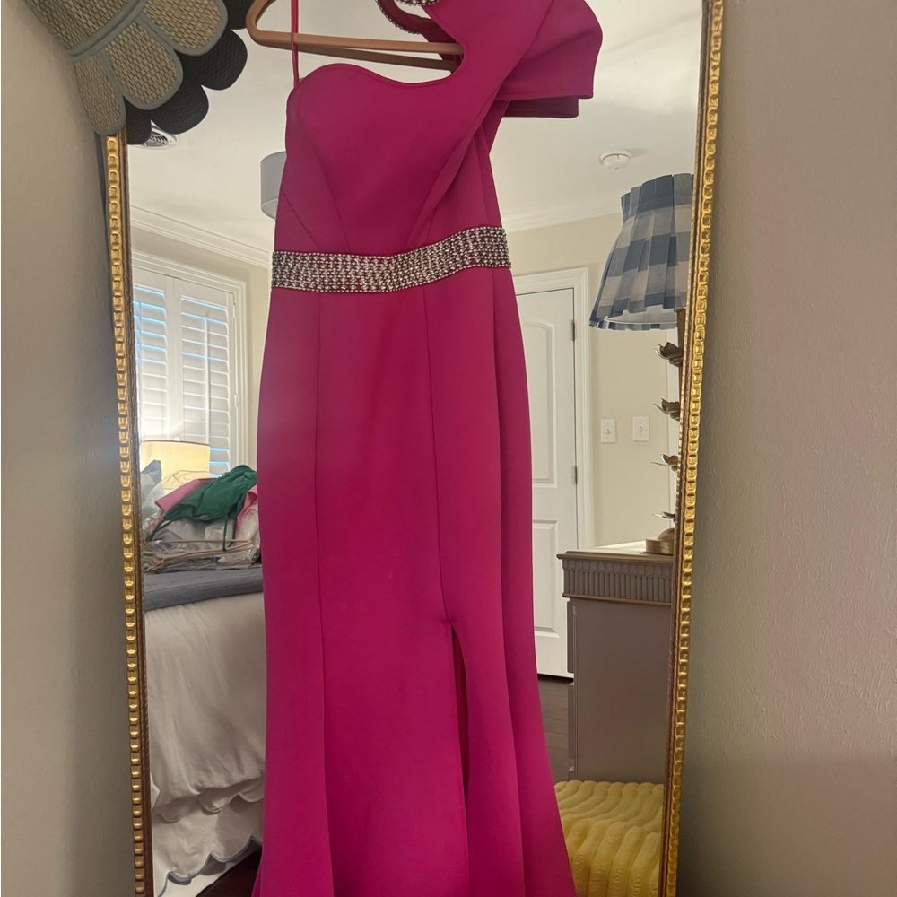 Elegant Pink Evening Gown (small stain)